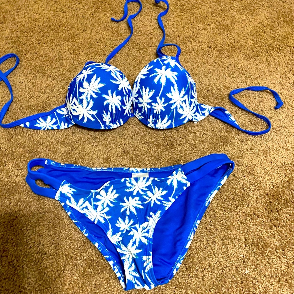 Matching bikini set 2 piece